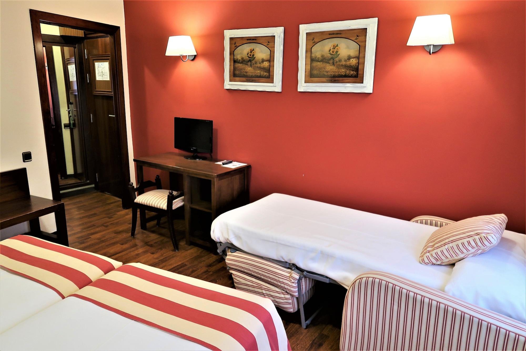 Hotel Urogallo Vielha Kültér fotó