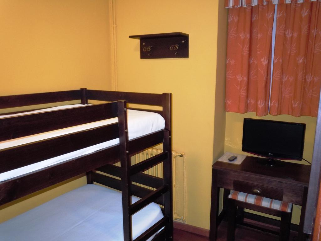 Hotel Urogallo Vielha Kültér fotó